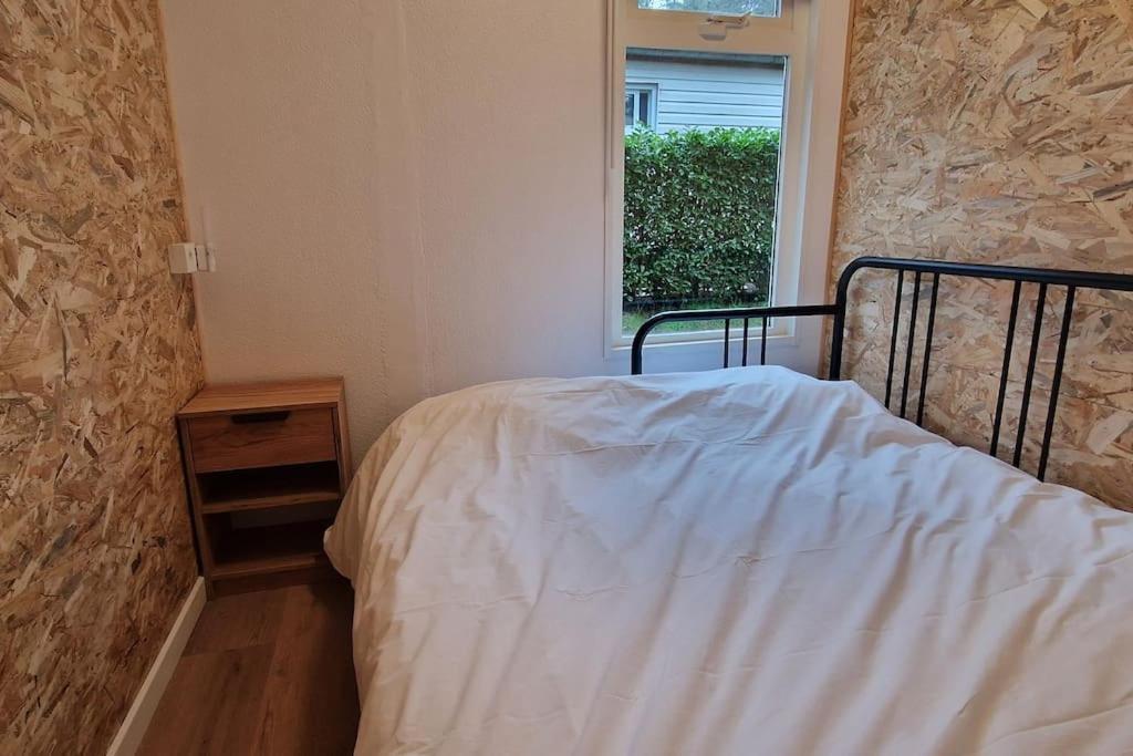 3 Bedroom Chalet On Camping Gt Balen Exterior foto