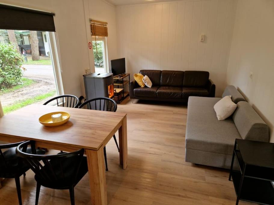 3 Bedroom Chalet On Camping Gt Balen Exterior foto