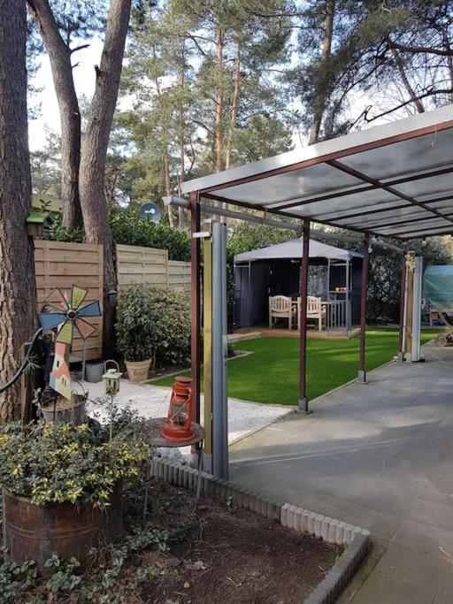3 Bedroom Chalet On Camping Gt Balen Exterior foto